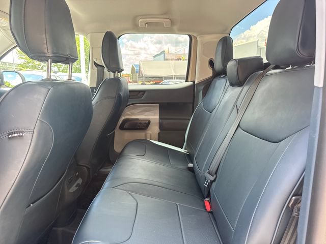 Used 2025 Ford Maverick XLT w/ XLT Luxury Package FWD image 11