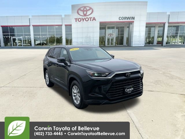 Used 2024 Toyota Grand Highlander XLE image 2