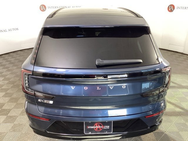 New 2025 Volvo EX90 Ultra image 5