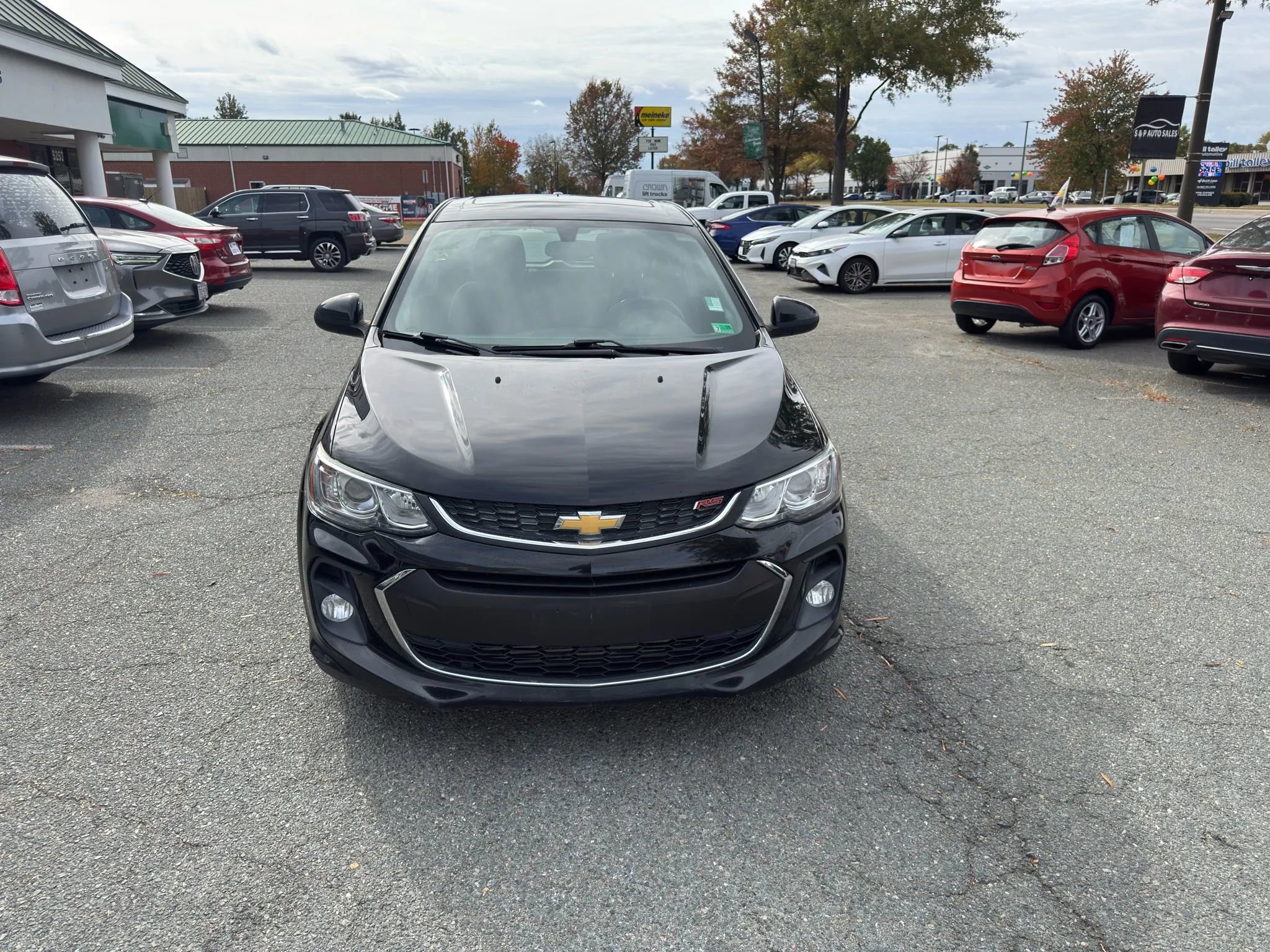 Used 2017 Chevrolet Sonic LT w/ Fun and Sun Package image 3
