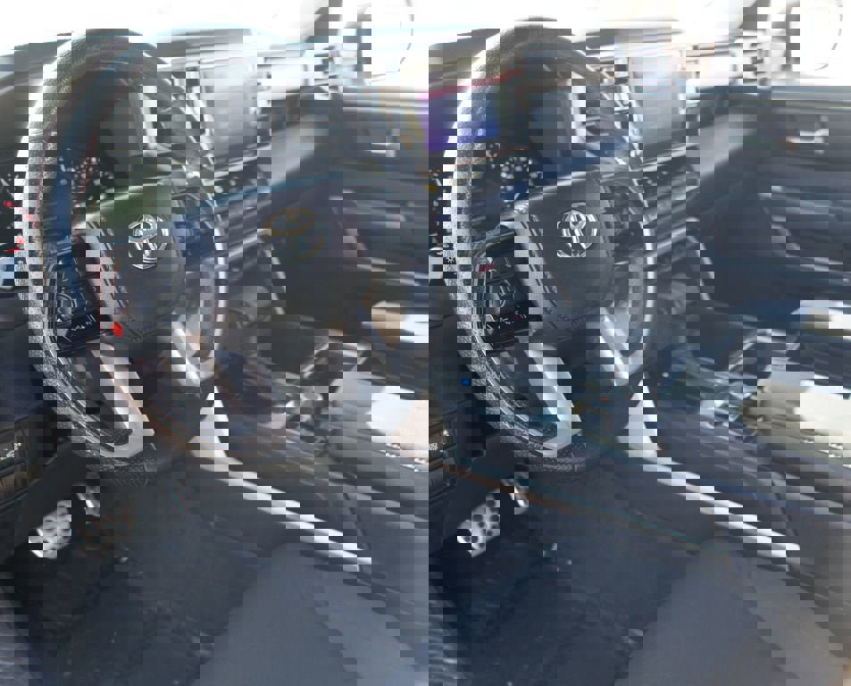 Used 2022 Toyota Tundra SR5 w/ TRD Off-Road Package image 12