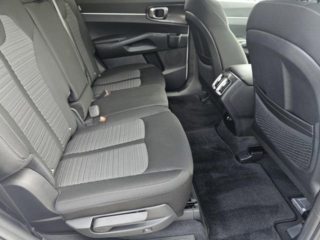 New 2026 Kia Sorento LX image 12