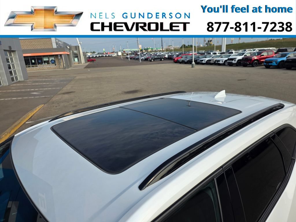Used 2021 Chevrolet Blazer RS w/ Enhanced Convenience Package AWD/4WD image 9
