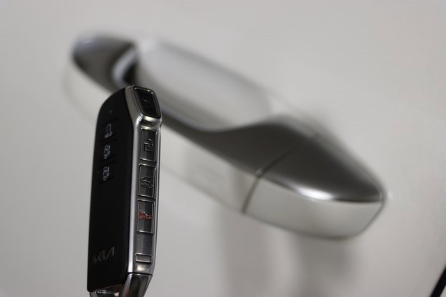 Used 2023 Kia Niro Wave image 49