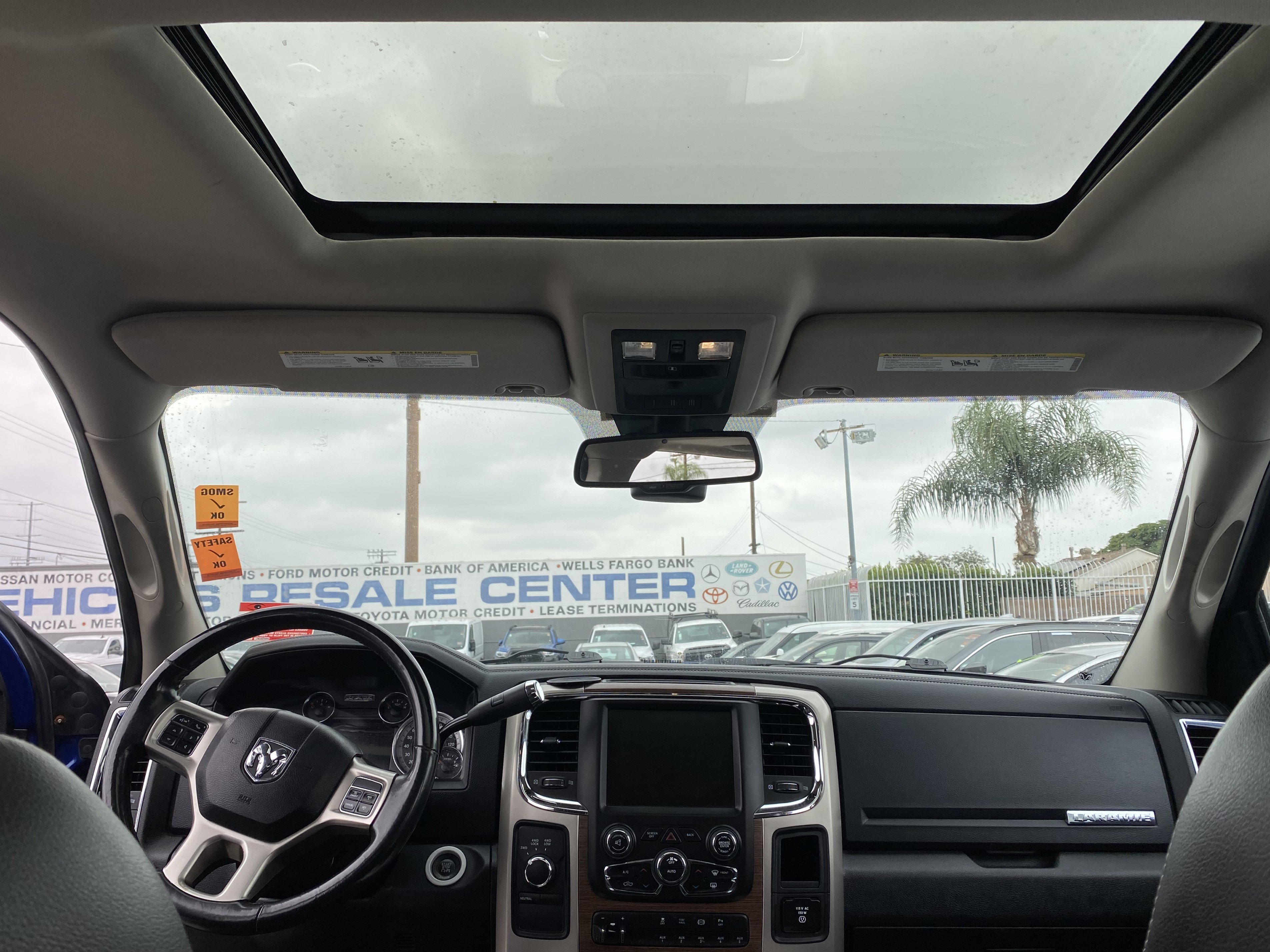 Used 2014 RAM 2500 Laramie w/ Convenience Group AWD/4WD image 14