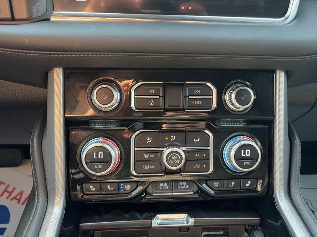 Used 2023 GMC Yukon XL Denali image 23