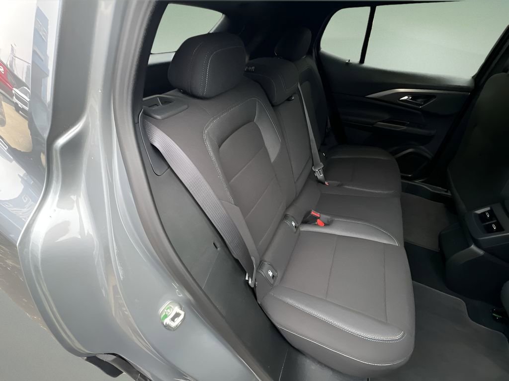 New 2026 Chevrolet Equinox EV LT image 24