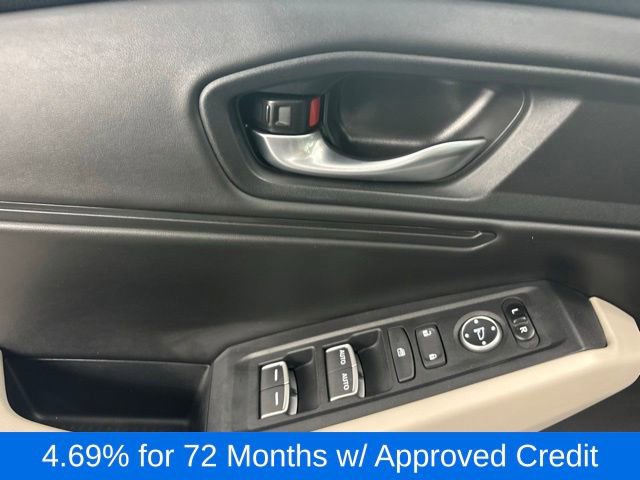 Certified 2025 Honda Accord SE image 19