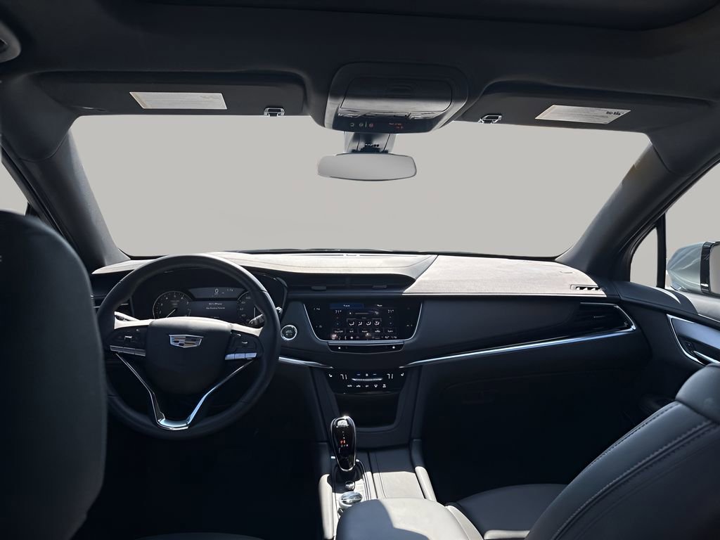 New 2025 Cadillac XT6 Luxury image 22