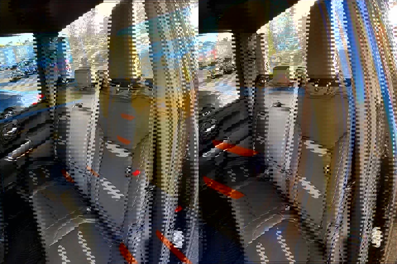 Used 2022 GMC Sierra 2500 AT4 w/ Gooseneck/5TH Wheel Package image 19