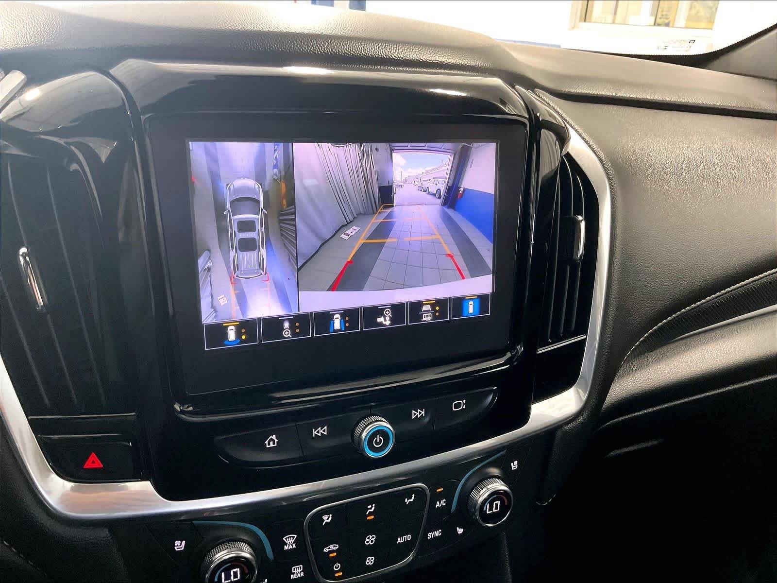 Used 2023 Chevrolet Traverse Premier w/ Redline Edition AWD/4WD image 19
