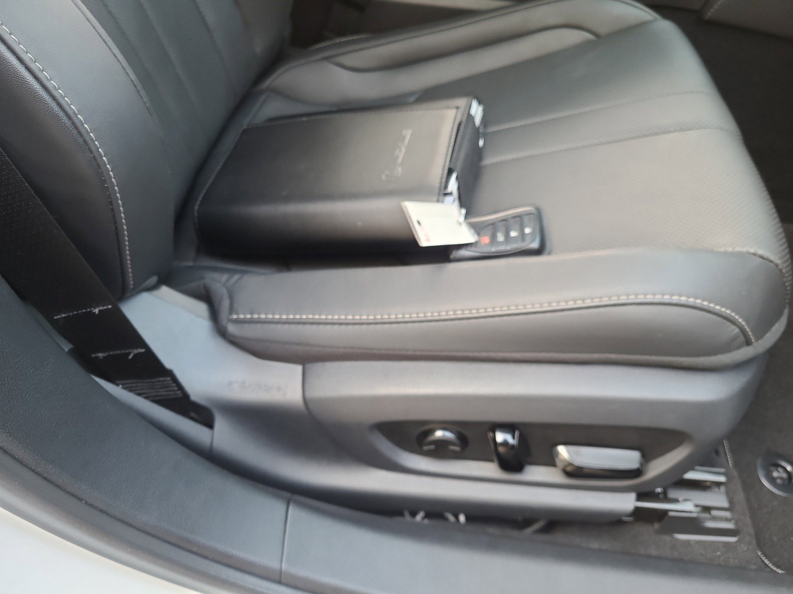 Used 2023 Lexus ES 350 F Sport image 23