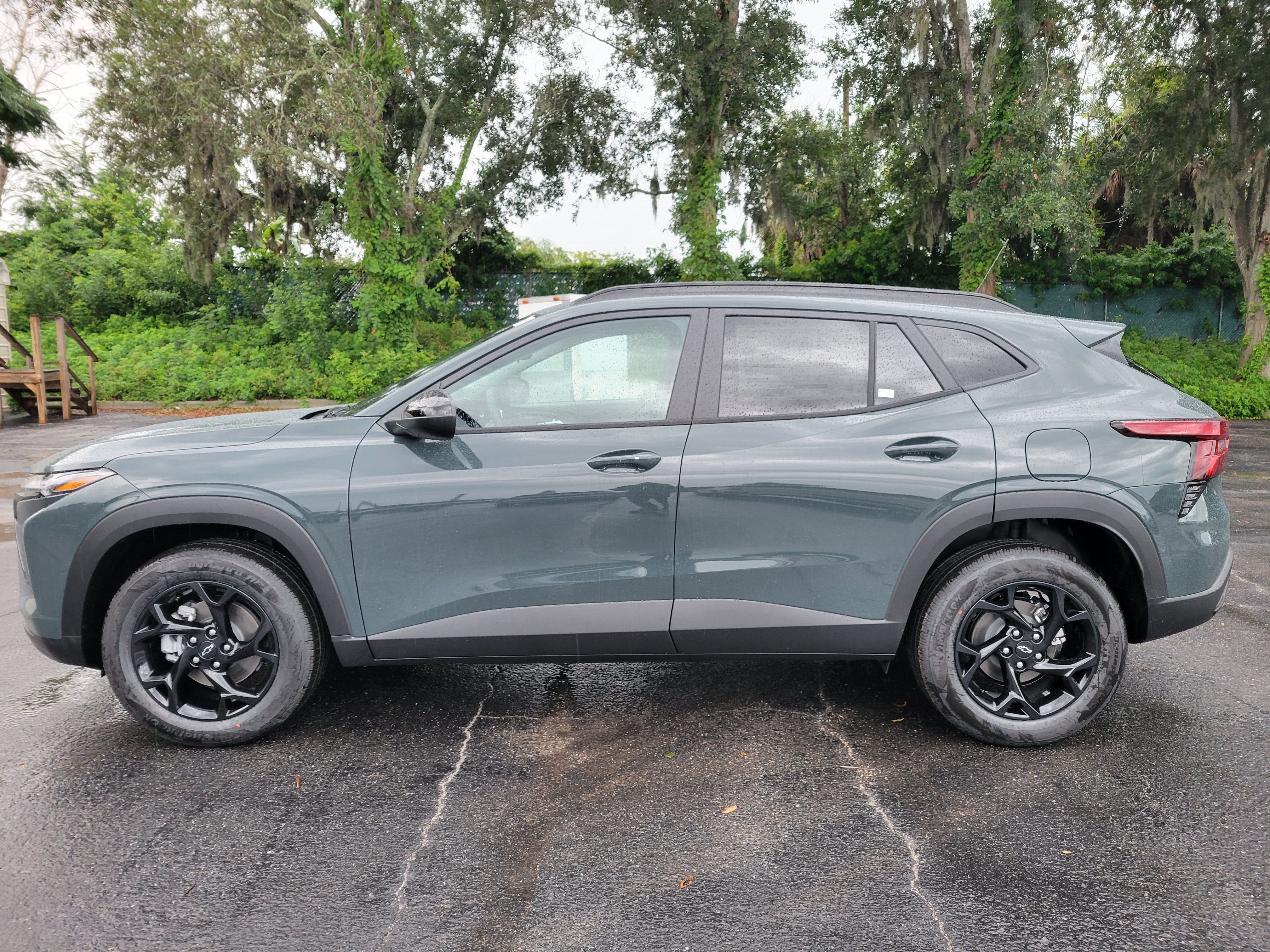 New 2026 Chevrolet Trax LT w/ Driver Confidence Package FWD image 9