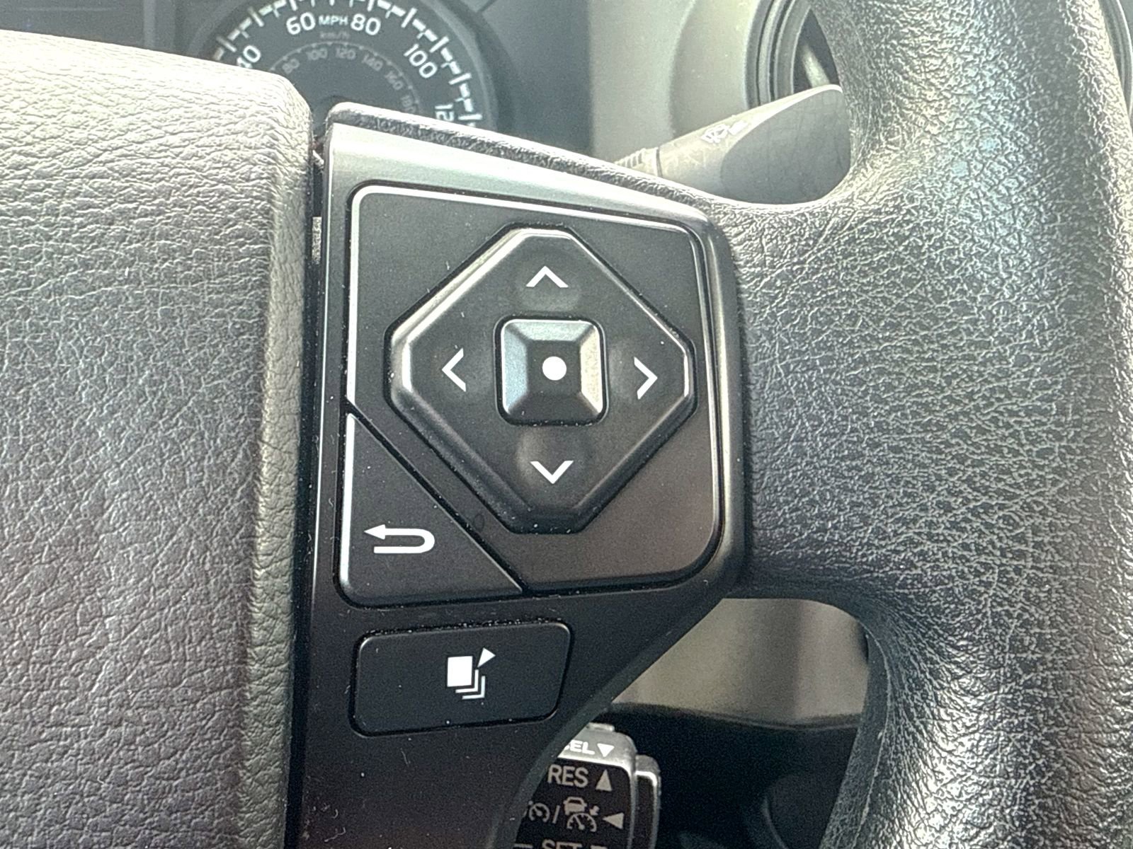 Used 2021 Toyota Tacoma SR image 42