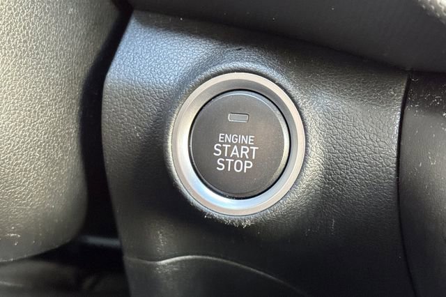 Used 2023 Hyundai Kona SEL image 33