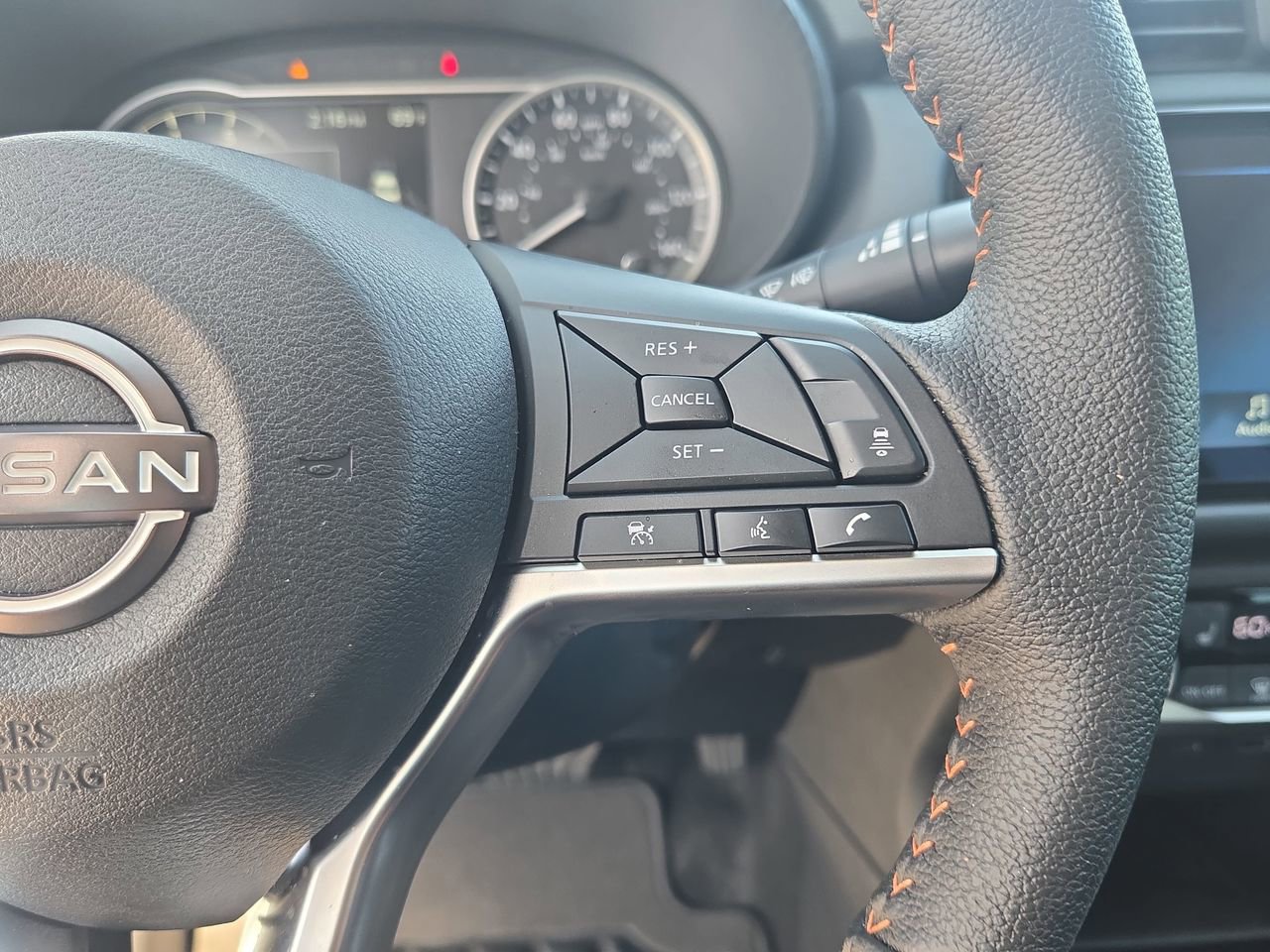 Certified 2025 Nissan Versa SR w/ Trunk Package image 17