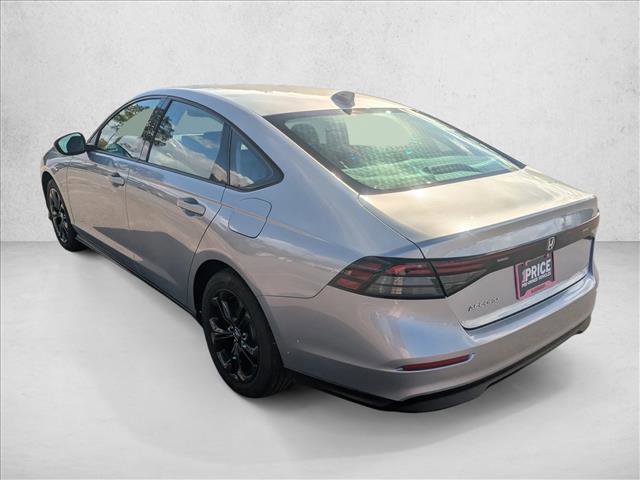 Used 2025 Honda Accord SE image 7