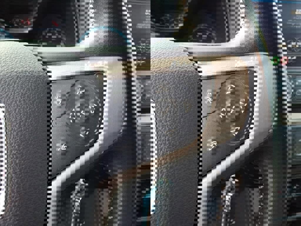 Used 2020 GMC Canyon Denali image 29