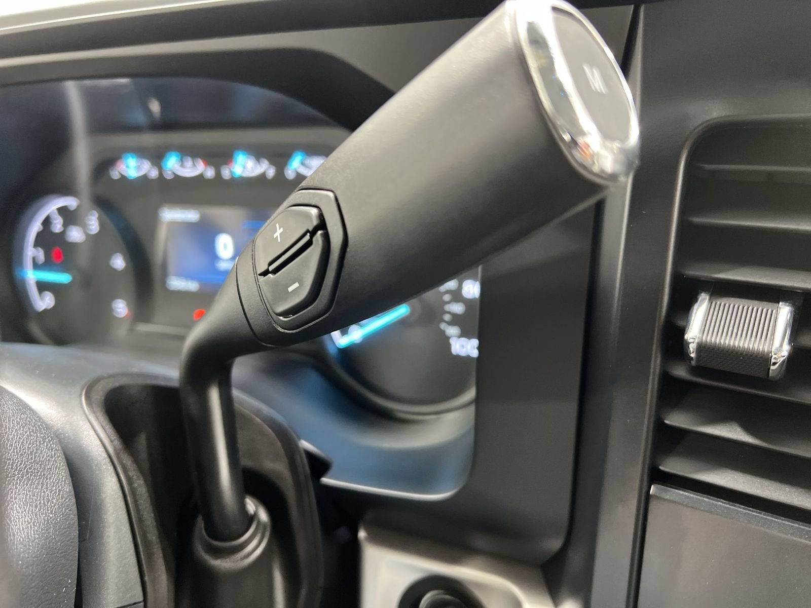 Used 2024 Ford F350 XL AWD/4WD image 18