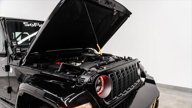 Used 2026 Jeep Gladiator Sport AWD/4WD image 33
