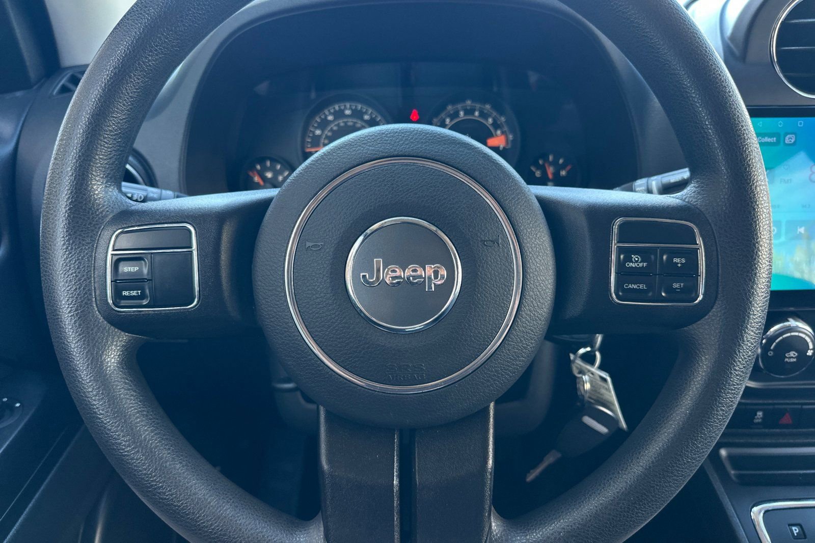 Used 2014 Jeep Compass Sport w/ Power Value Group image 22