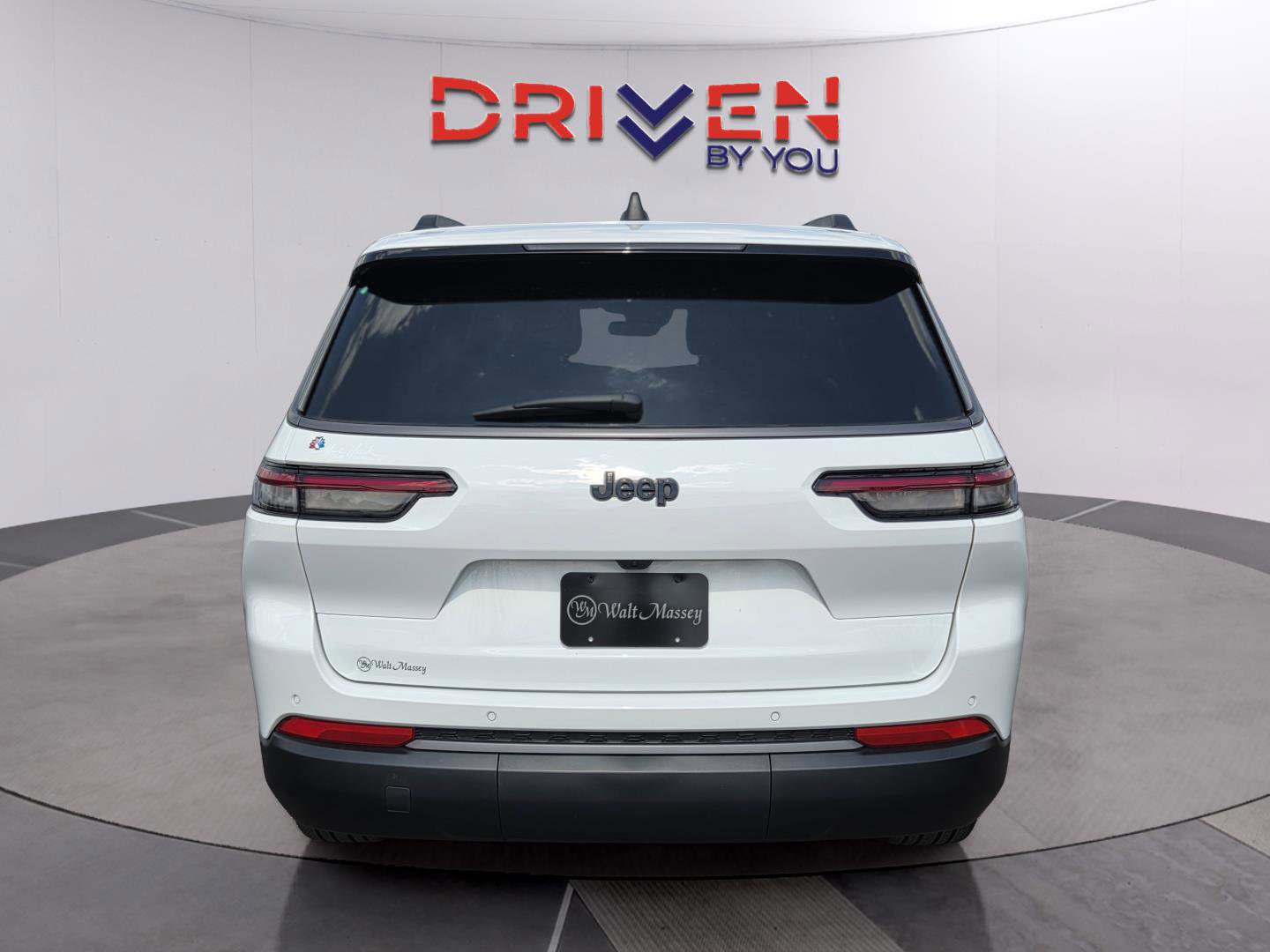 New 2026 Jeep Grand Cherokee L Limited image 4