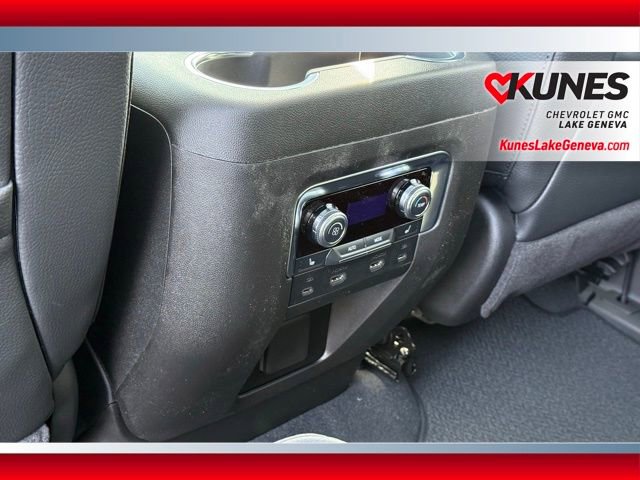 New 2026 GMC Yukon Denali w/ Denali Reserve Package image 30