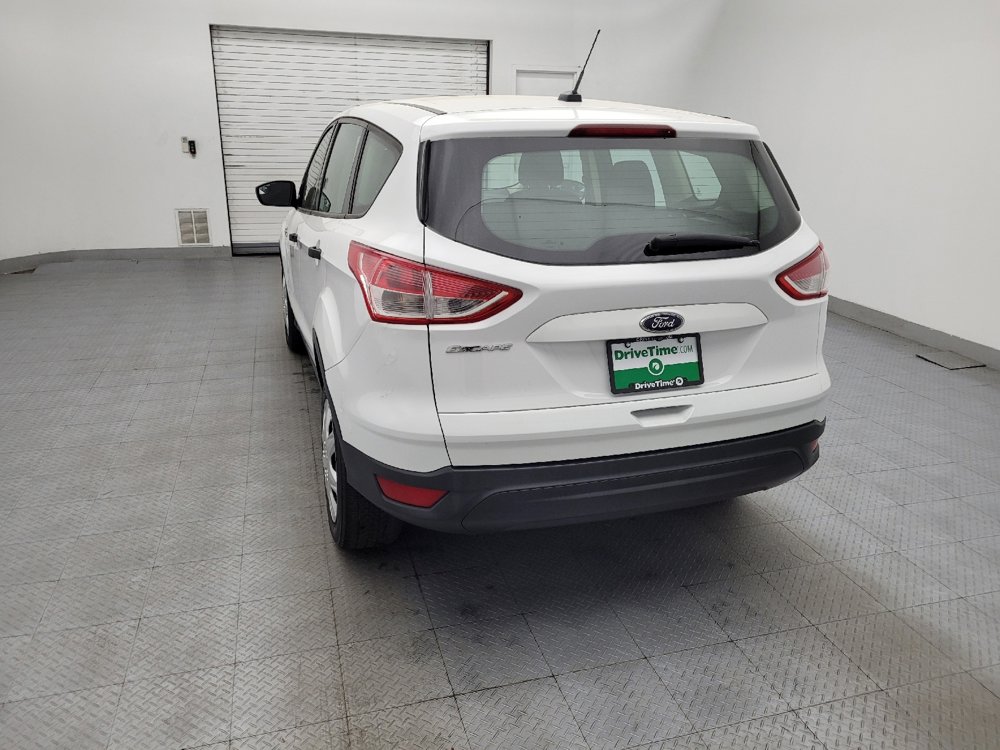 Used 2016 Ford Escape S FWD image 6