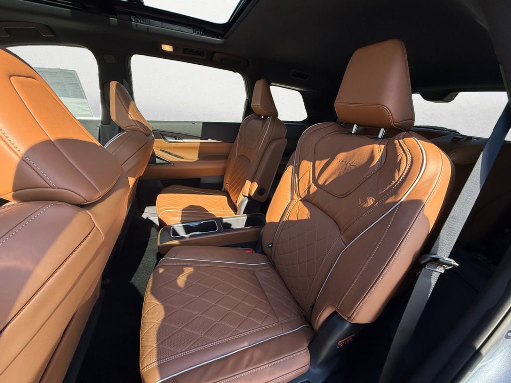 Certified 2025 INFINITI QX60 Autograph w/ Cargo Package image 11