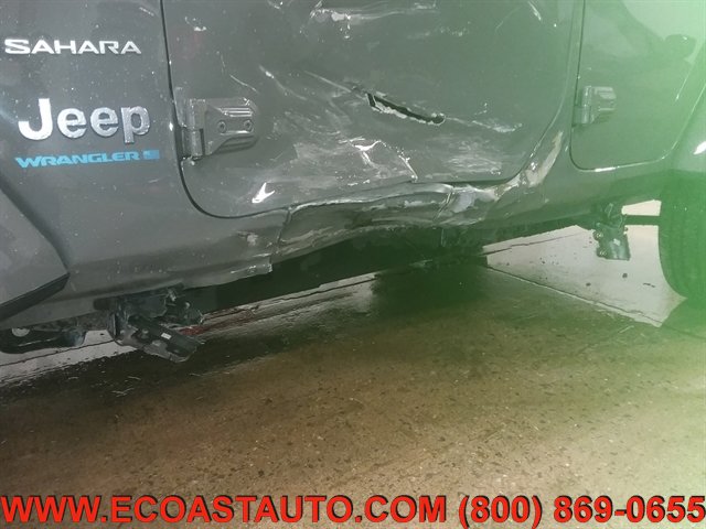 Used 2023 Jeep Wrangler Sahara w/ Cold Weather Group AWD/4WD image 17