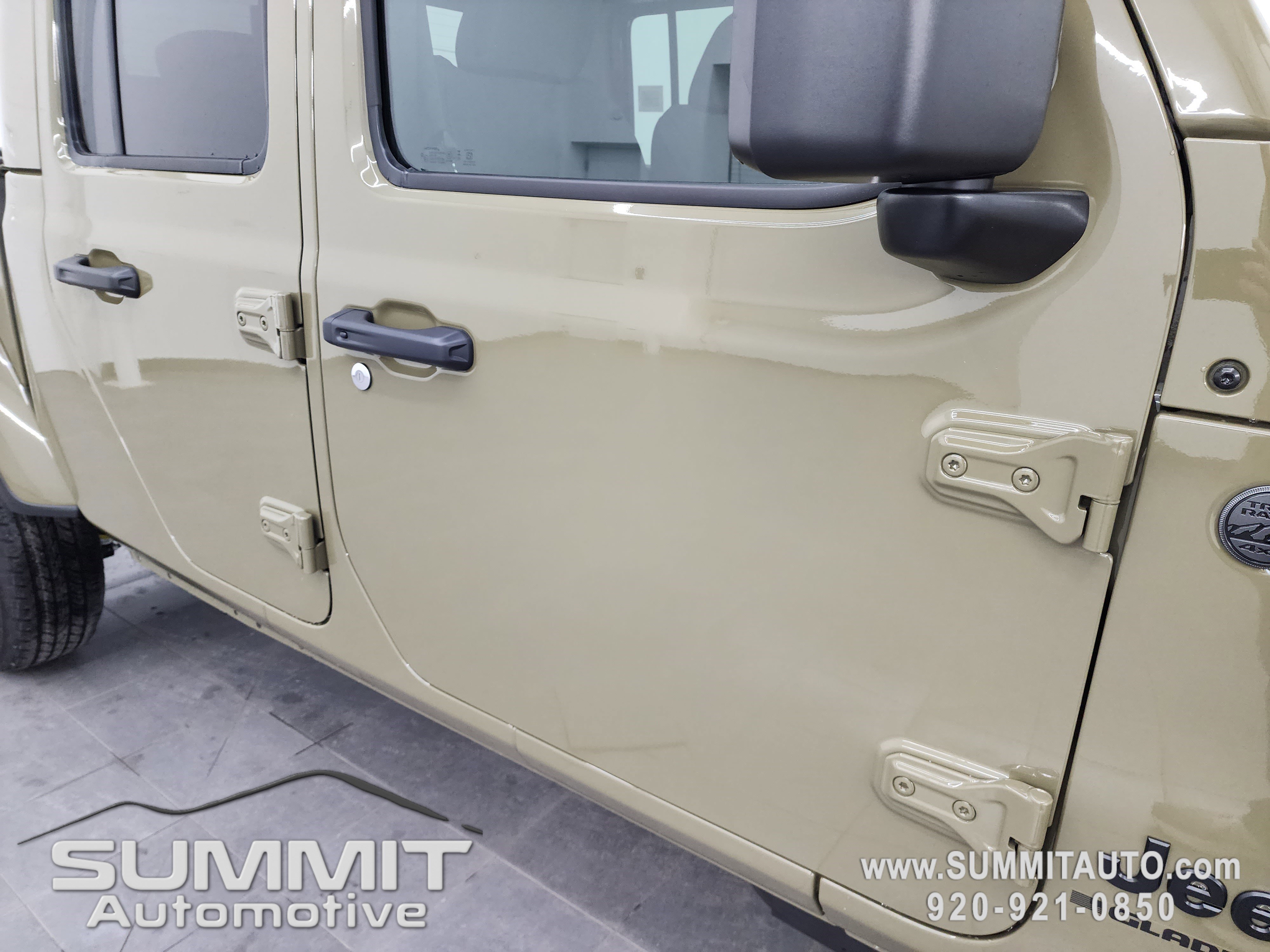 New 2026 Jeep Gladiator Sport image 24