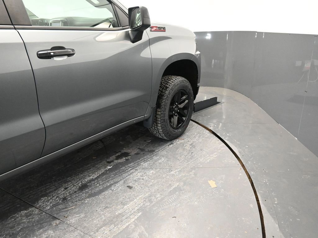 Used 2021 Chevrolet Silverado 1500 LT Trail Boss AWD/4WD image 25