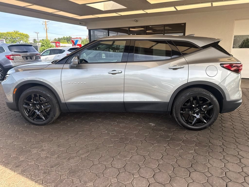 Used 2023 Chevrolet Blazer LT w/ Driver Confidence Package AWD/4WD image 10