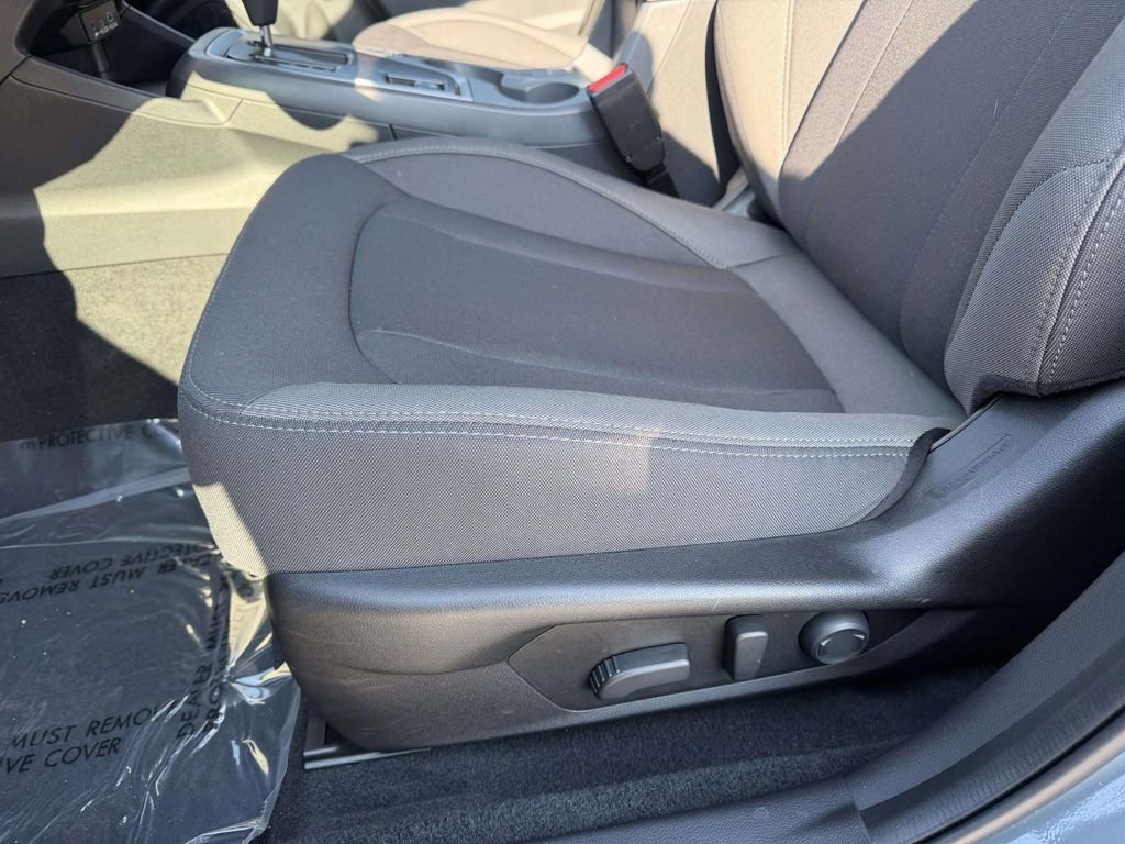 Used 2025 Subaru Outback Premium image 17