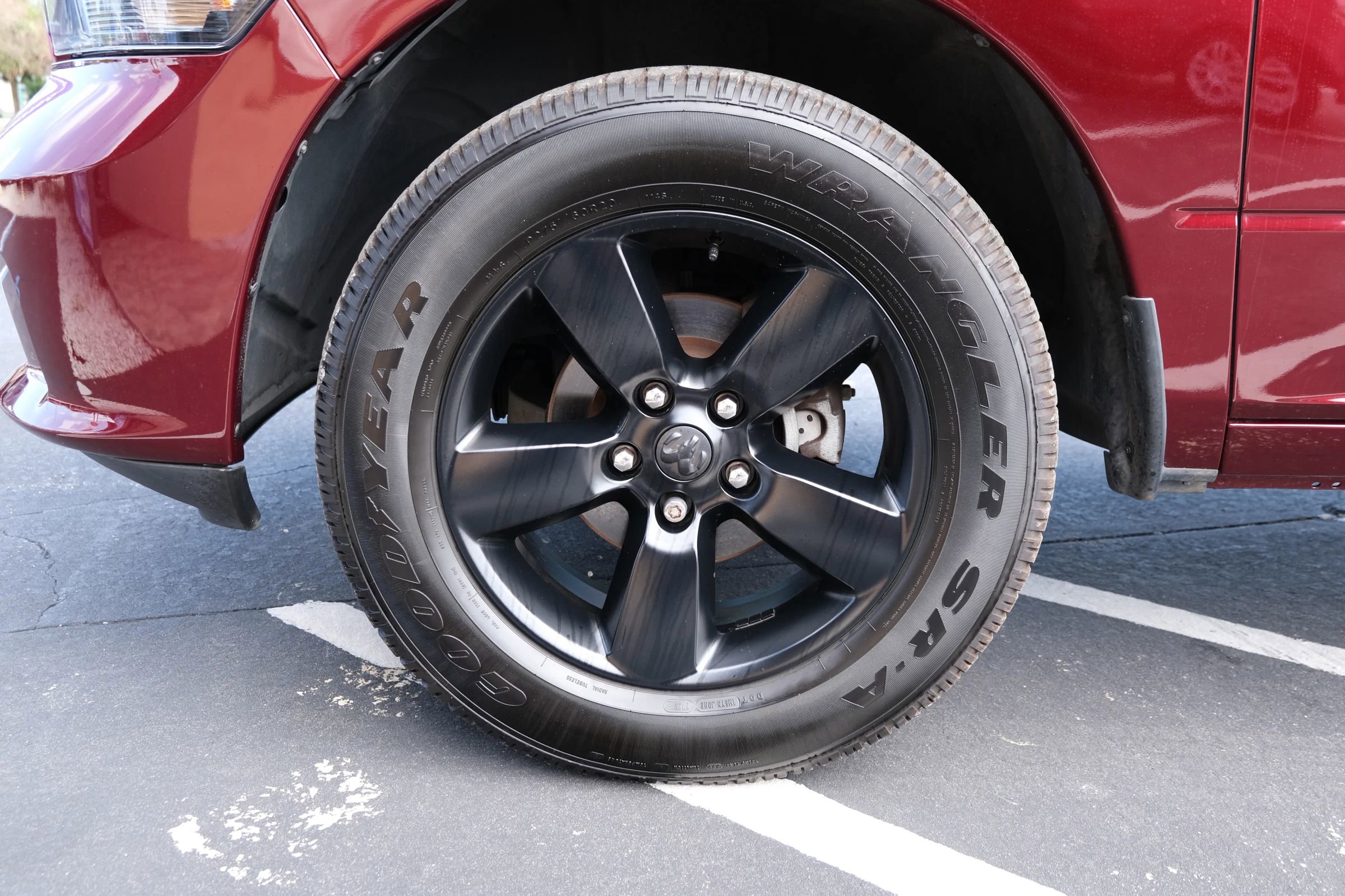 Used 2017 RAM 1500 Express w/ Express Value Package image 12