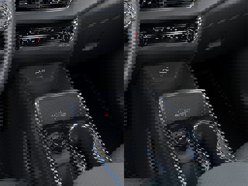 New 2026 Chevrolet Equinox LT w/ Convenience Package II image 24