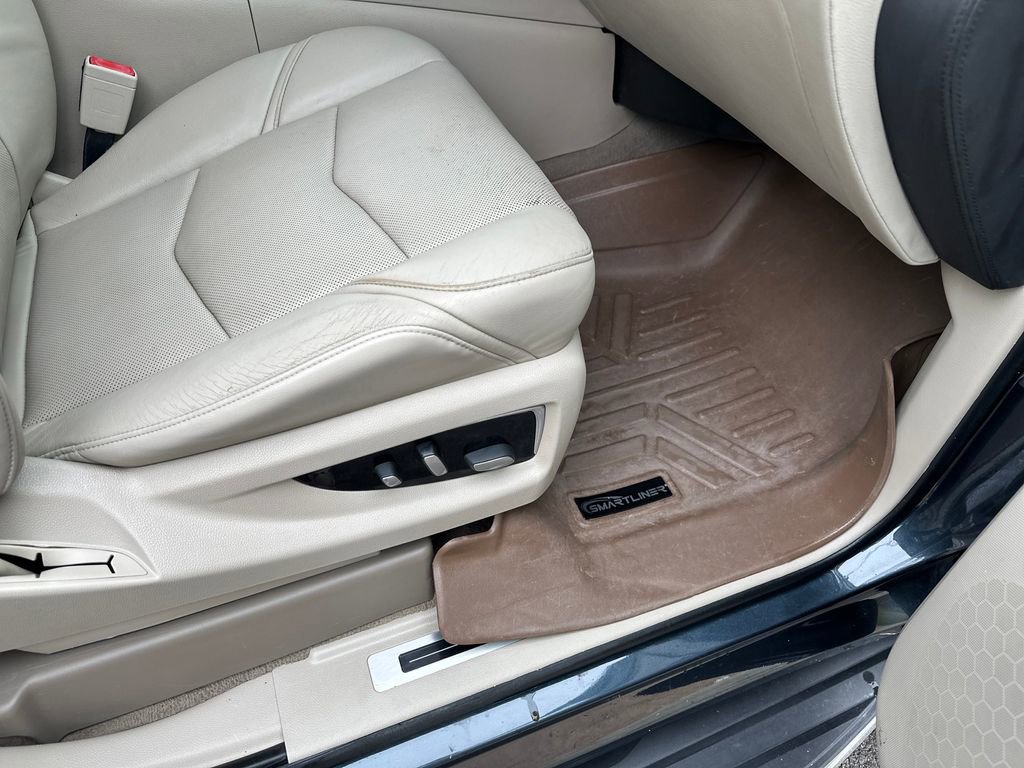 Used 2020 Cadillac Escalade ESV Luxury RWD image 41