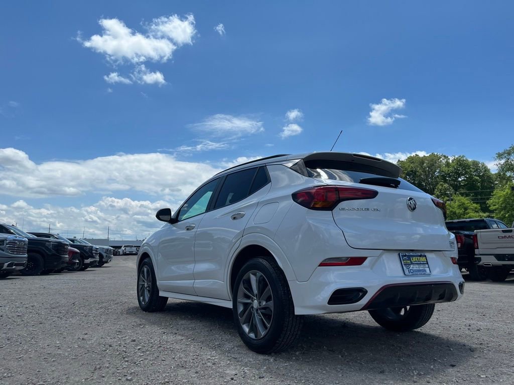 Used 2020 Buick Encore GX Select w/ Sport Touring Package FWD image 10