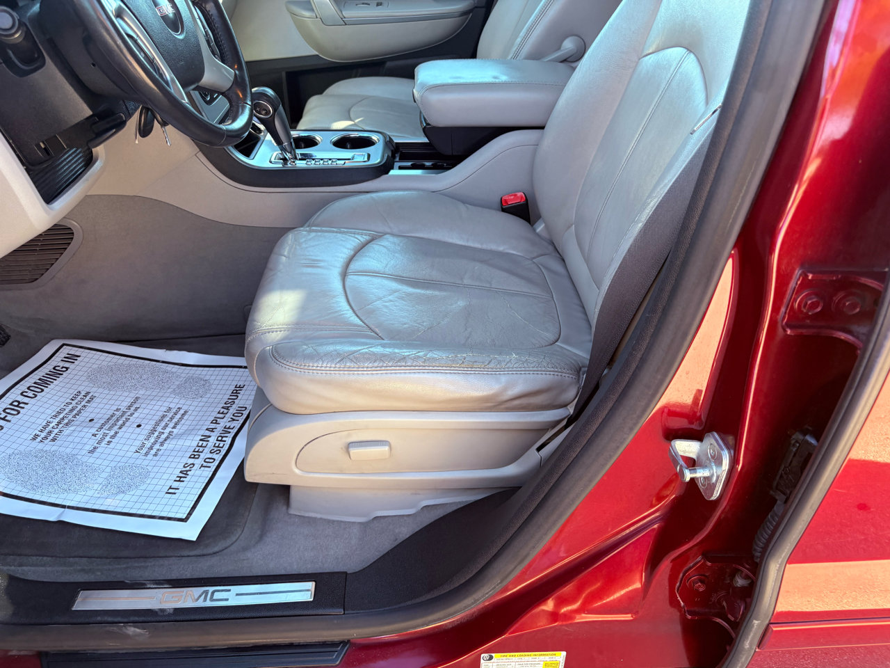 Used 2008 GMC Acadia SLT w/ Luxury Package image 42