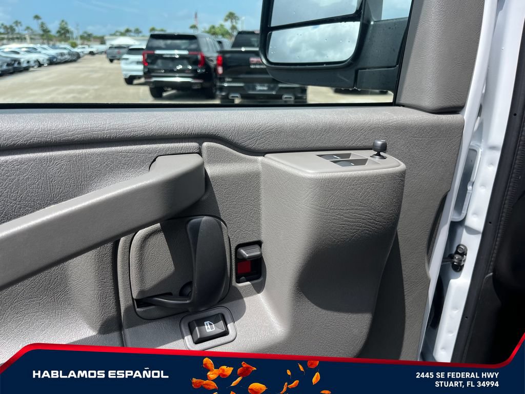 New 2026 GMC Savana 2500 w/ Driver Convenience Package RWD image 16