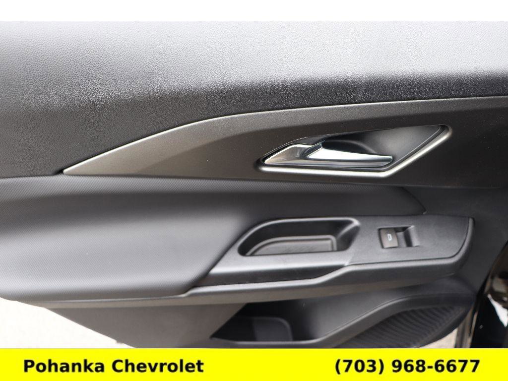New 2026 Chevrolet Equinox EV LT FWD image 22