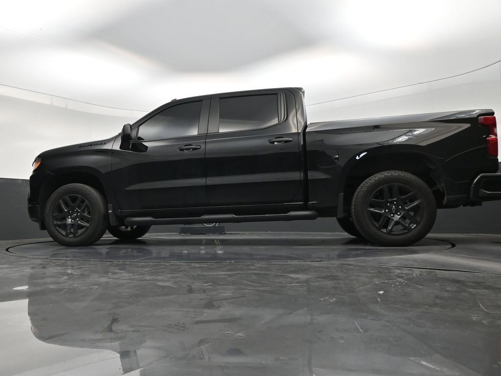Used 2024 Chevrolet Silverado 1500 Custom w/ Turbomax Blackout Package RWD image 21