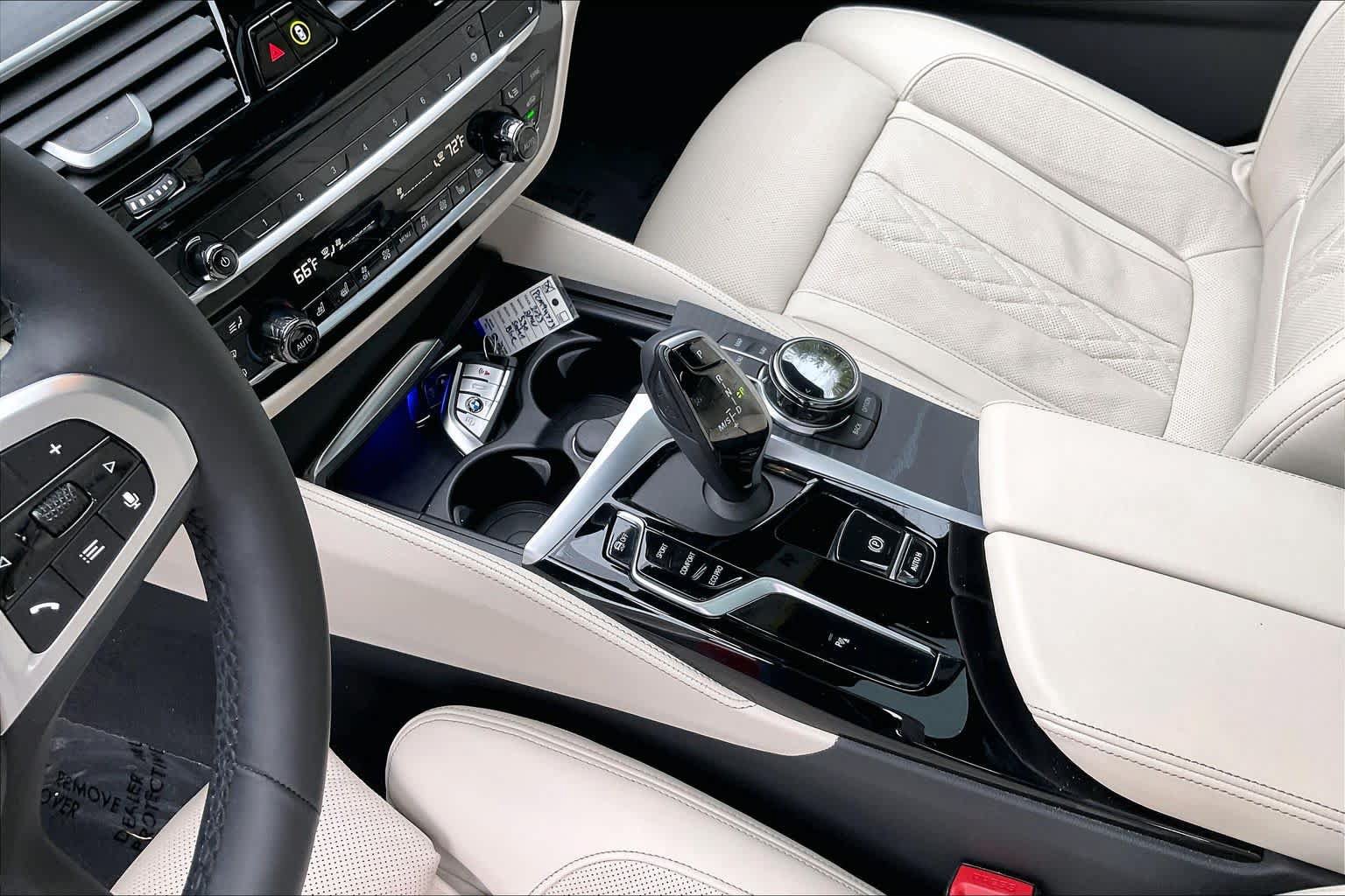 Used 2023 BMW 530i xDrive w/ Executive Package AWD/4WD image 16