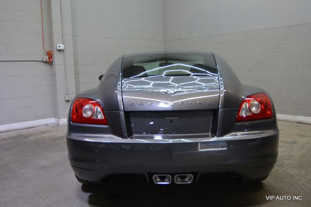 Used 2005 Chrysler Crossfire Limited RWD image 10