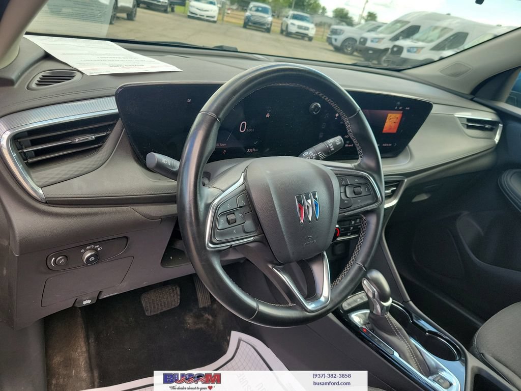 Used 2024 Buick Encore GX Preferred FWD image 15