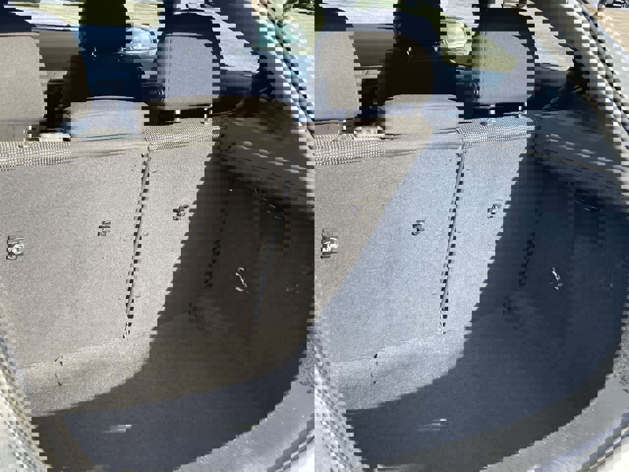 Used 2008 Saturn Astra XR w/ Advanced Audio Package image 17