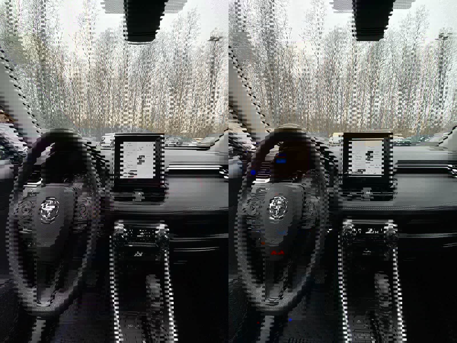 Used 2023 Toyota RAV4 XLE w/ Convenience Package image 22