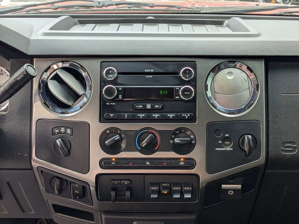 Used 2009 Ford F250 Lariat image 15