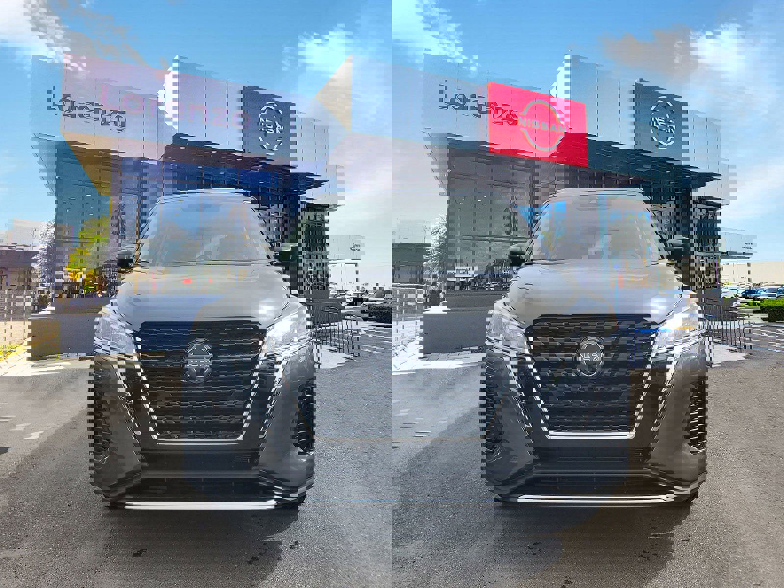 New 2025 Nissan Kicks Play S image 2