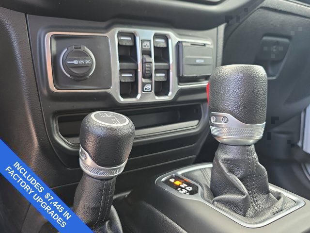 Used 2021 Jeep Wrangler Unlimited Sport AWD/4WD image 32